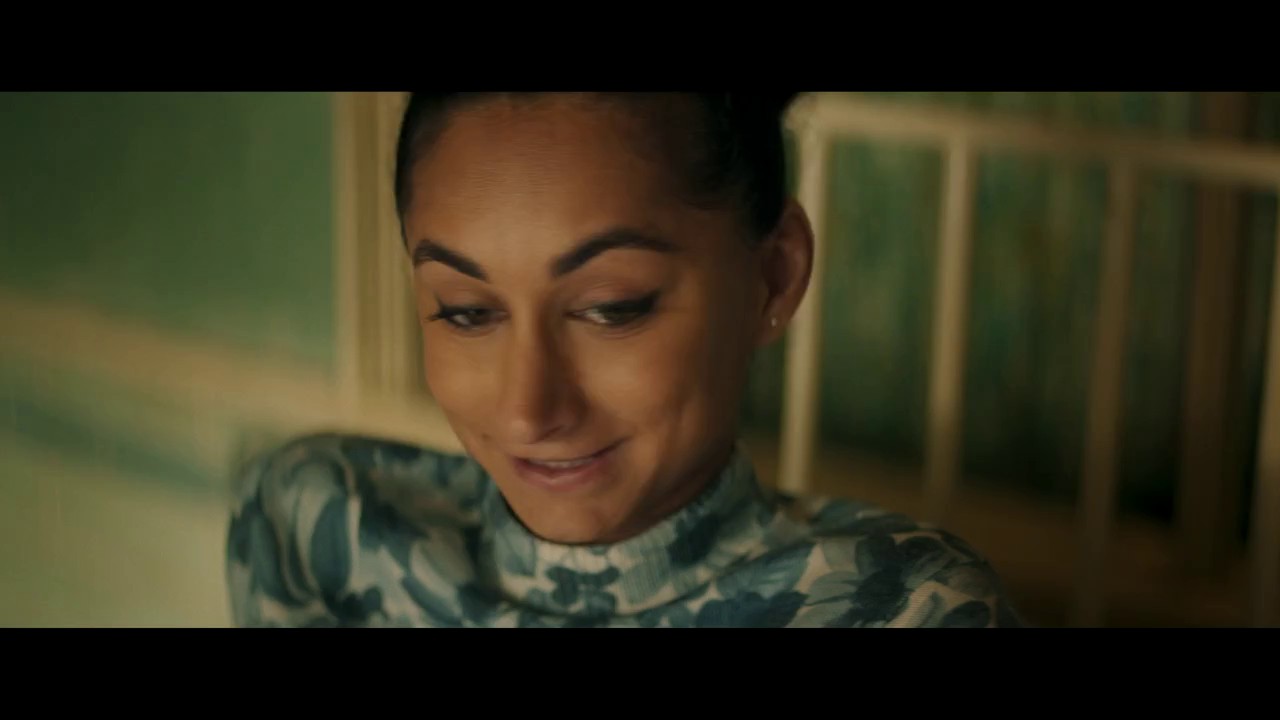 JOY The Birth of IVF 2024 NF WEB-DL Hindi + English 720p x264 AVC AAC 2.0.mp4.0004